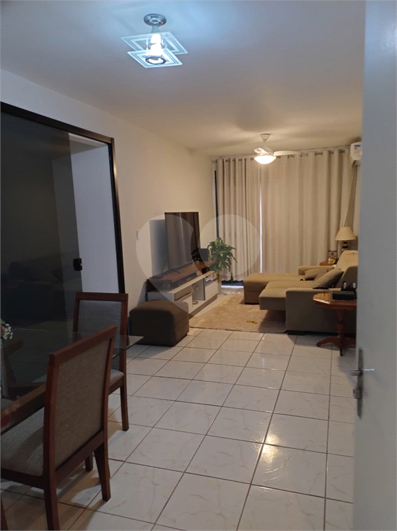 Apartamento à venda com 2 quartos, 108m² - Foto 3