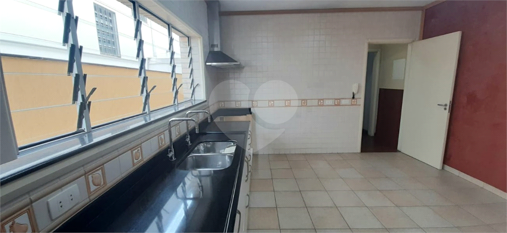 Sobrado à venda com 4 quartos, 169m² - Foto 13