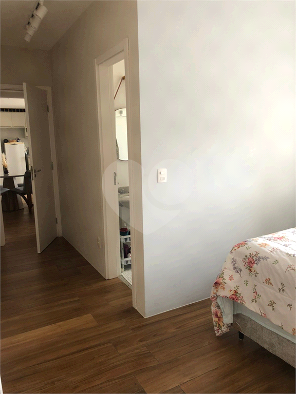 Apartamento à venda com 2 quartos, 65m² - Foto 29