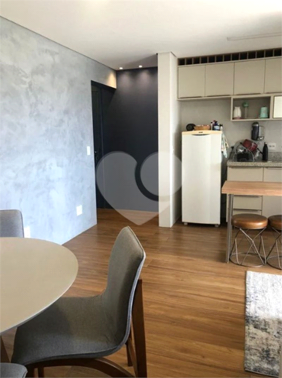 Apartamento à venda com 2 quartos, 65m² - Foto 25