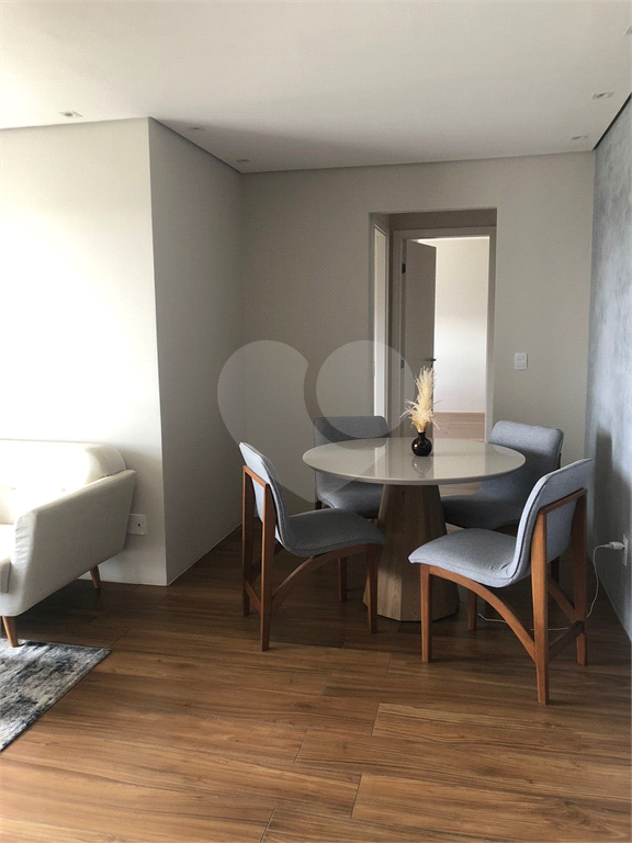 Apartamento à venda com 2 quartos, 65m² - Foto 11