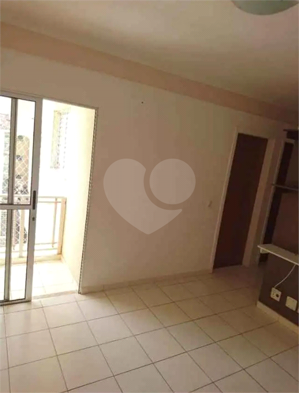 Apartamento à venda com 2 quartos, 43m² - Foto 1