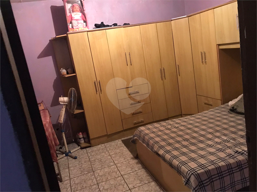 Casa para morar ou renda, 3 casas.