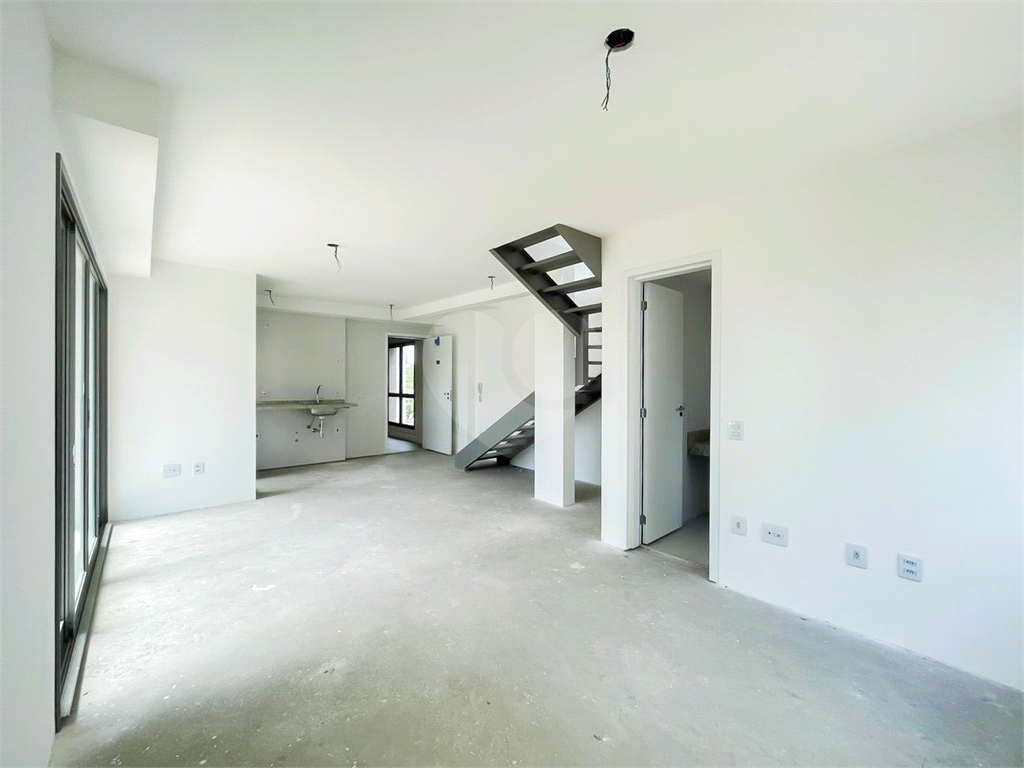 Apartamento Duplex - Moema - 2 Suítes / Quartos - 1 Vaga - Venda / Compra
