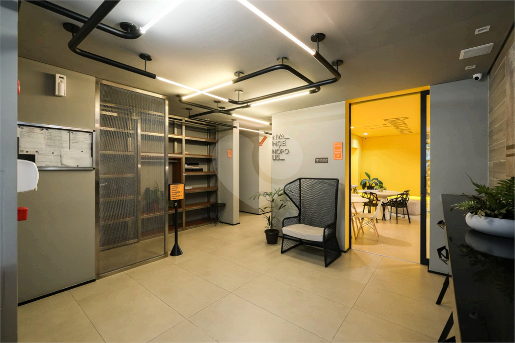 APARTAMENTO em HIGIENÓPOLIS