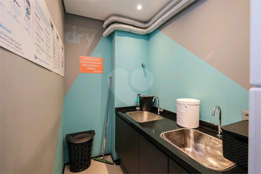 APARTAMENTO em HIGIENÓPOLIS
