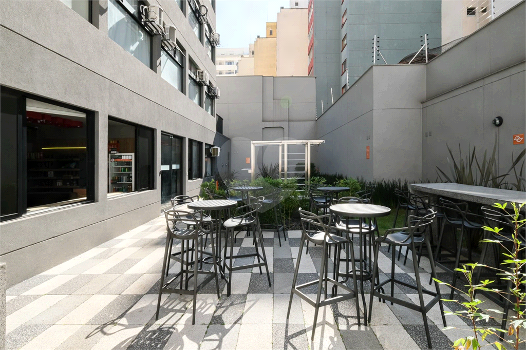 APARTAMENTO em HIGIENÓPOLIS