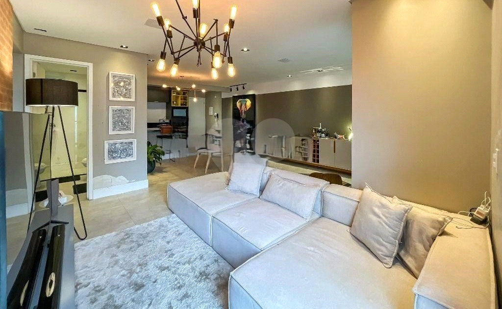 Apartamento à venda | 90 m² | 2 dormitórios (1 suíte) | 2 vagas em Santana! 