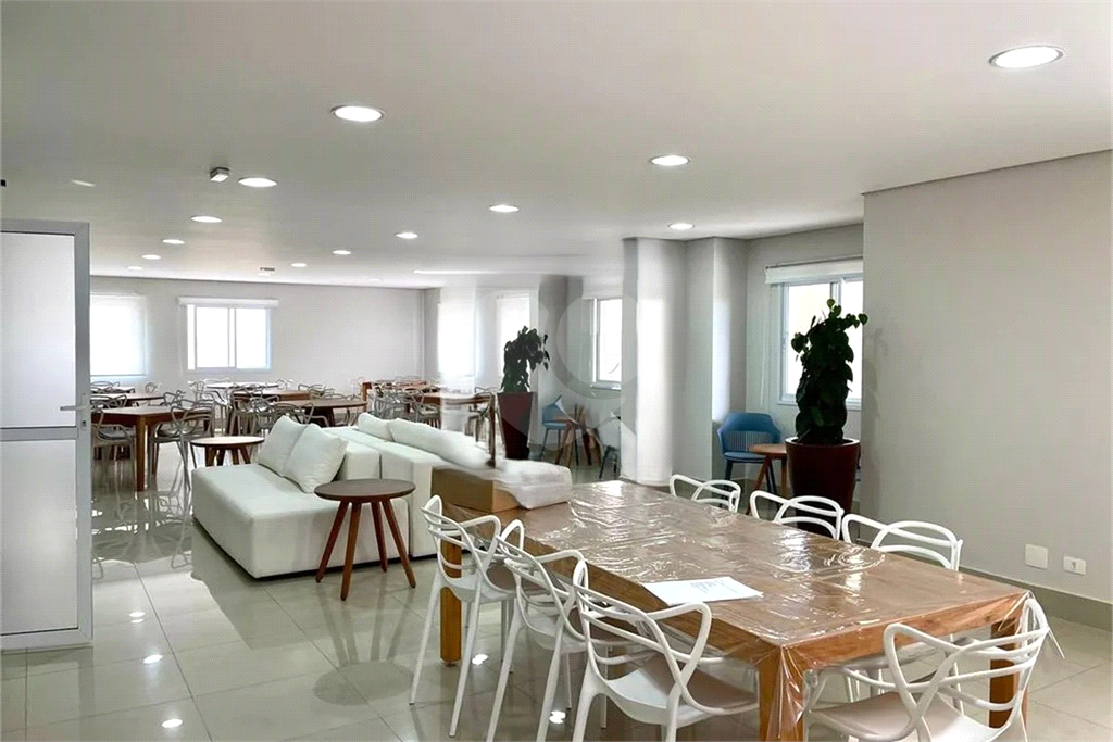 Apartamento à venda | 90 m² | 2 dormitórios (1 suíte) | 2 vagas em Santana! 