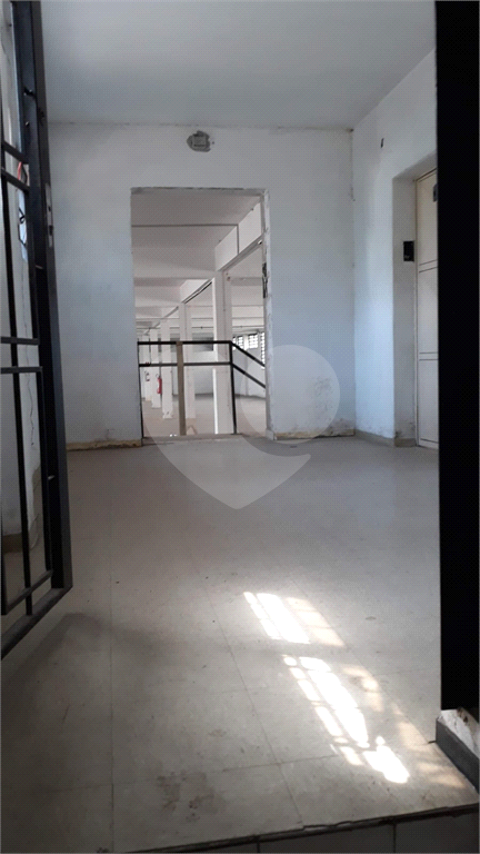Terreno à venda no Pari - Excelente oportunidade para construtoras.