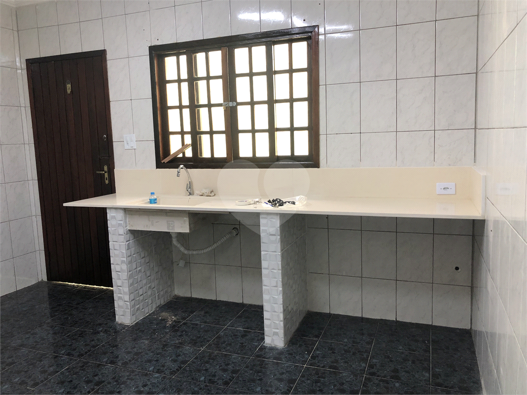 Casa Térrea a Venda 2 Dormitórios 2 Vagas