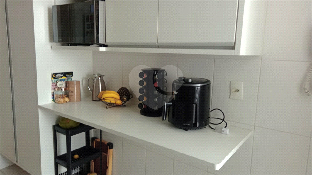 Apartamento à venda com 3 quartos, 100m² - Foto 21