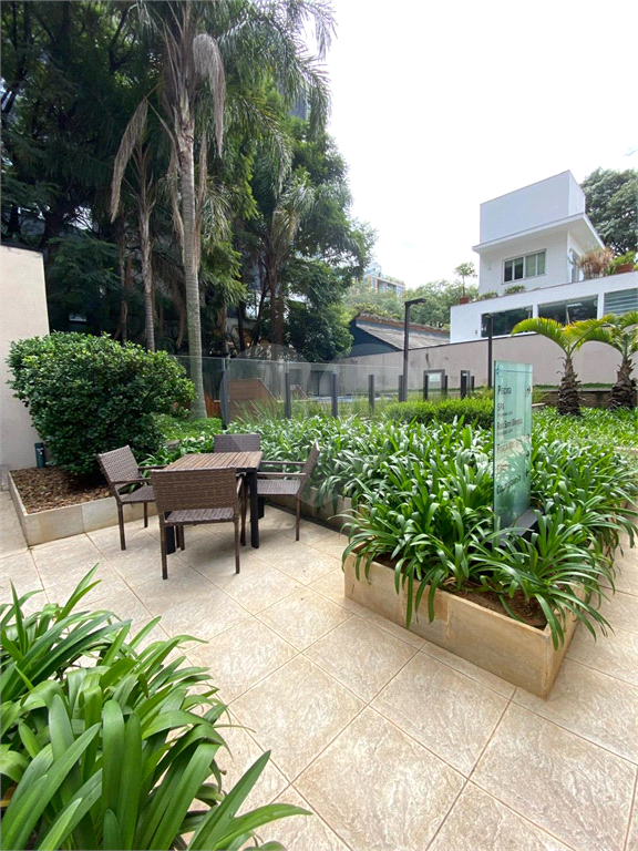 STUDIO DE 35 M² À VENDA NA VILA MADALENA MOBILIADO