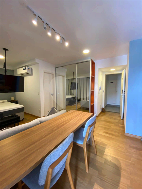 STUDIO DE 35 M² À VENDA NA VILA MADALENA MOBILIADO