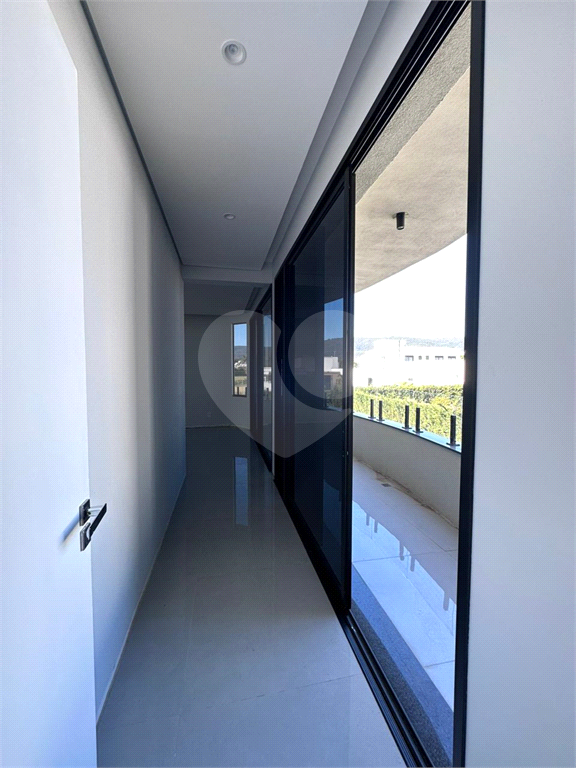 Casa de Condomínio à venda com 4 quartos, 379m² - Foto 35