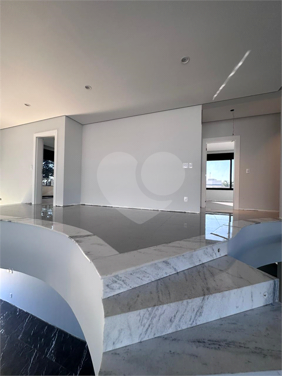 Casa de Condomínio à venda com 4 quartos, 379m² - Foto 18