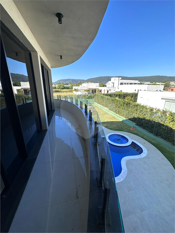 Casa de Condomínio à venda com 4 quartos, 379m² - Foto 31
