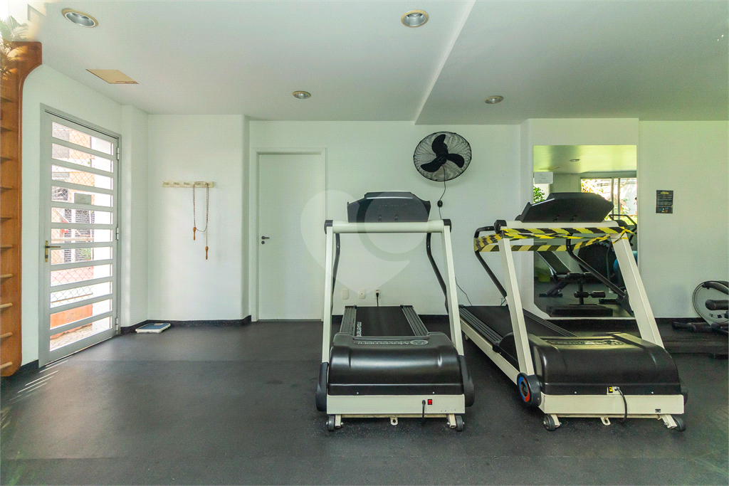Apartamento com 120 m, 2 dormitórios, sendo 1 suíte, 2 vagas na Vila Madalena!