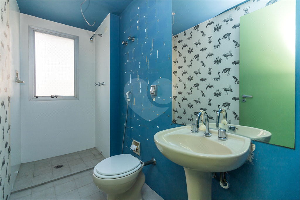 Apartamento com 120 m, 2 dormitórios, sendo 1 suíte, 2 vagas na Vila Madalena!