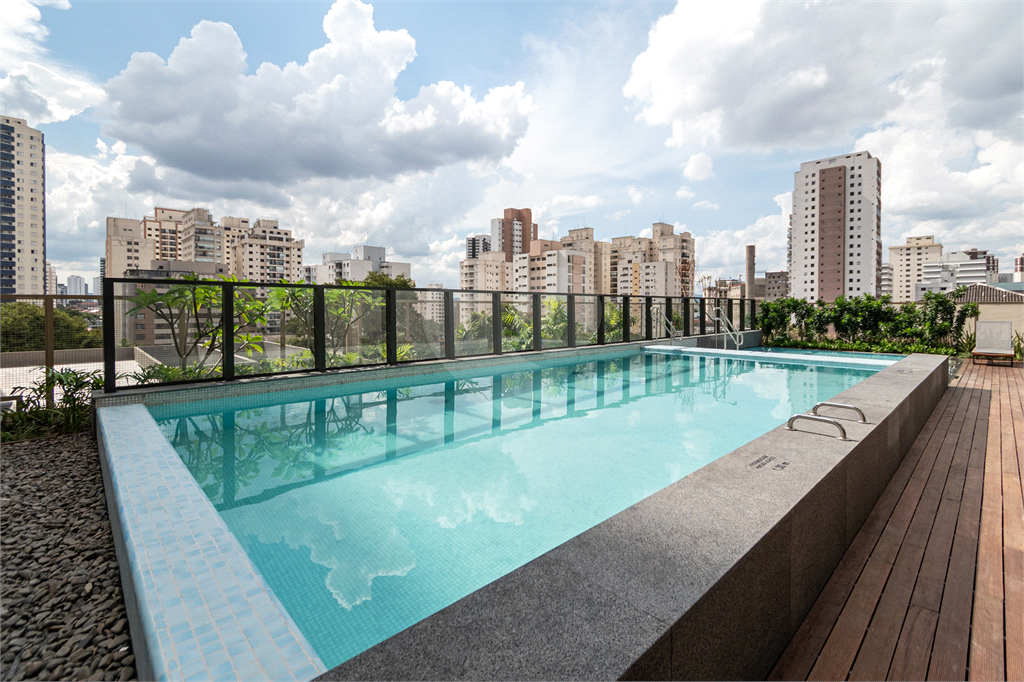 APARTAMENTO À VENDA COM 3 QUARTOS, 2 VAGAS, 140M2 EM PERDIZES.