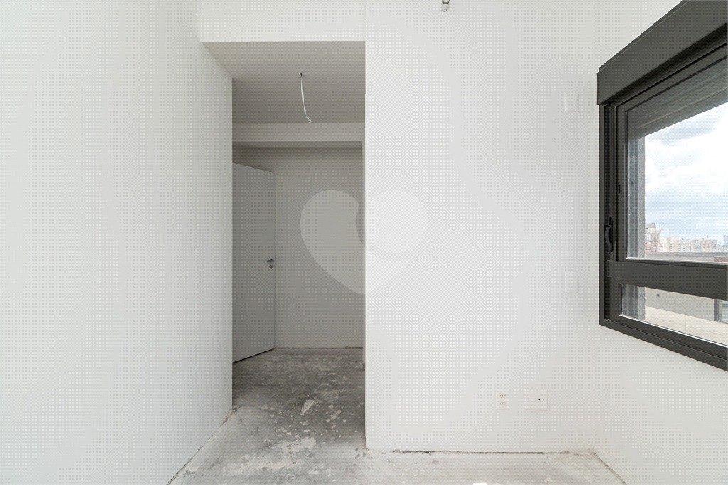 APARTAMENTO À VENDA COM 3 QUARTOS, 2 VAGAS, 140M2 EM PERDIZES.
