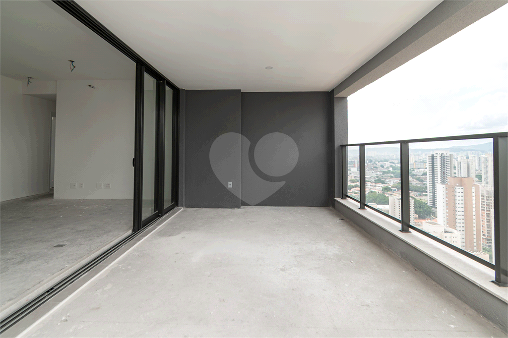 APARTAMENTO À VENDA COM 3 QUARTOS, 2 VAGAS, 140M2 EM PERDIZES.