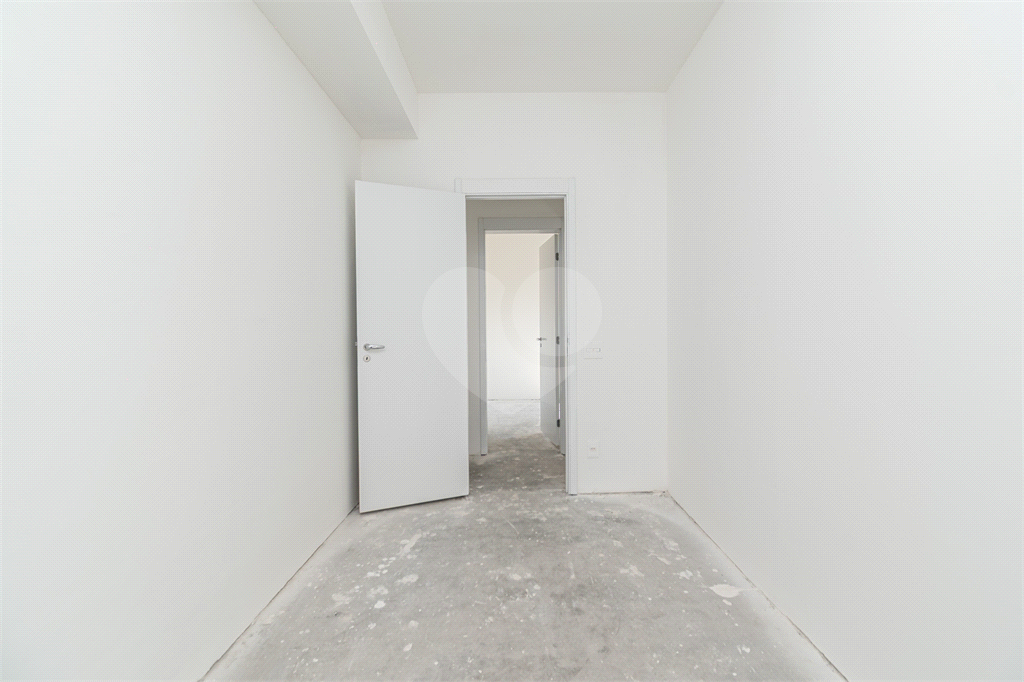 APARTAMENTO À VENDA COM 3 QUARTOS, 2 VAGAS, 140M2 EM PERDIZES.