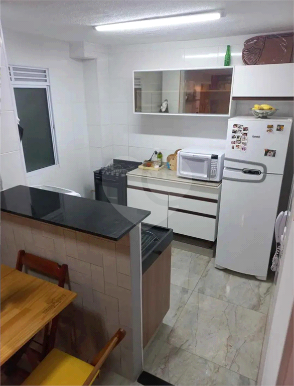 Apartamento à venda com 2 quartos, 52m² - Foto 9