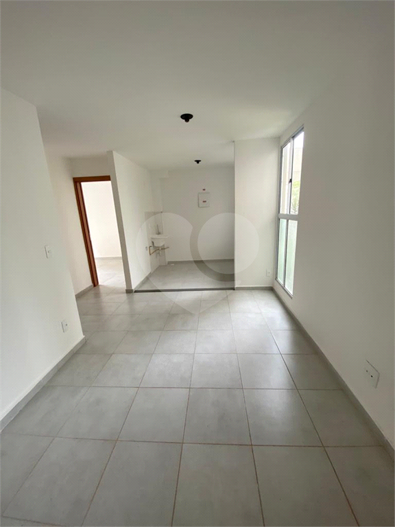 Apartamento à venda com 2 quartos, 61m² - Foto 1