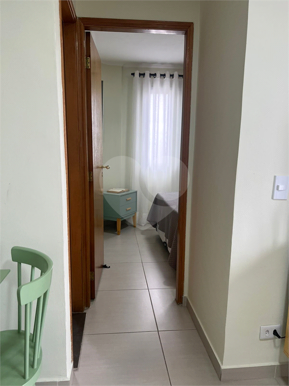 Apartamento à venda com 1 quarto, 33m² - Foto 9