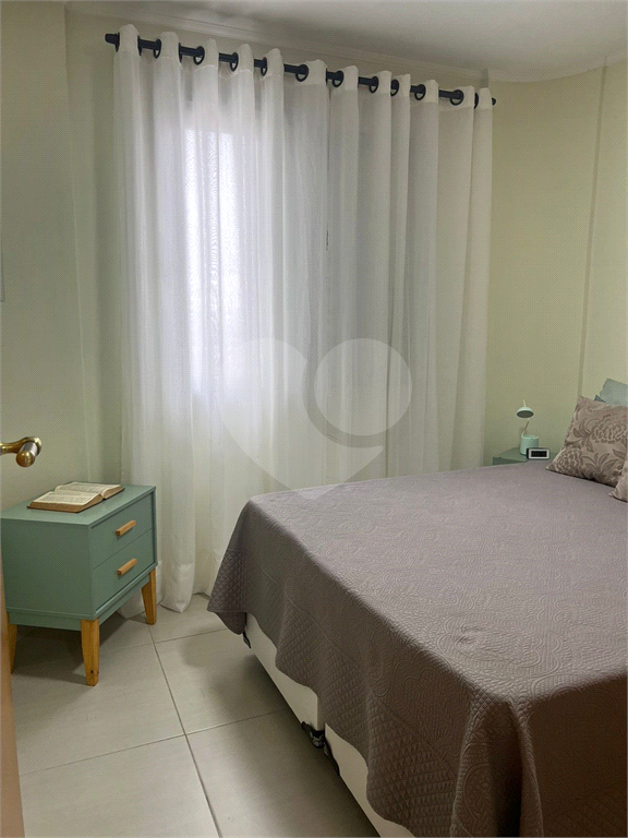 Apartamento à venda com 1 quarto, 33m² - Foto 13