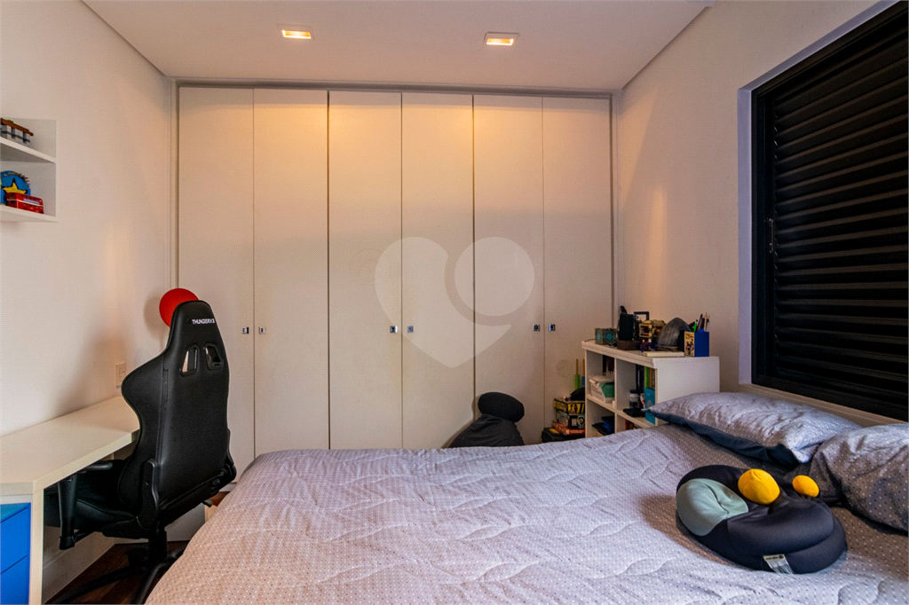 APARTAMENTO em HIGIENÓPOLIS