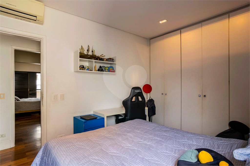 APARTAMENTO em HIGIENÓPOLIS