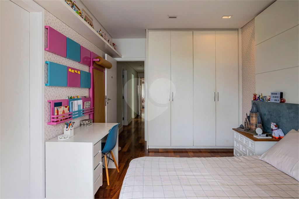 APARTAMENTO em HIGIENÓPOLIS