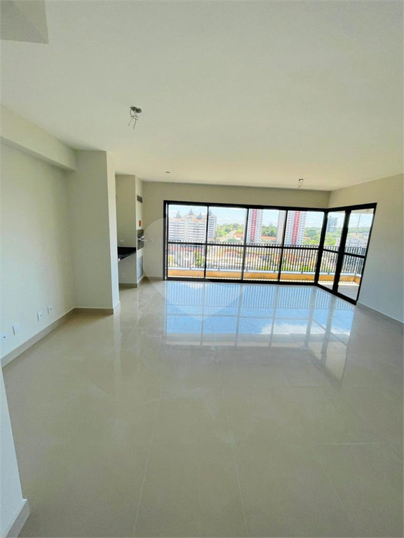 Apartamento à venda com 4 quartos, 159m² - Foto 1