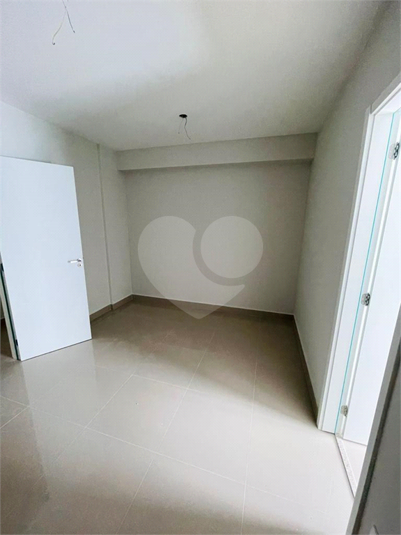 Apartamento à venda com 4 quartos, 159m² - Foto 7