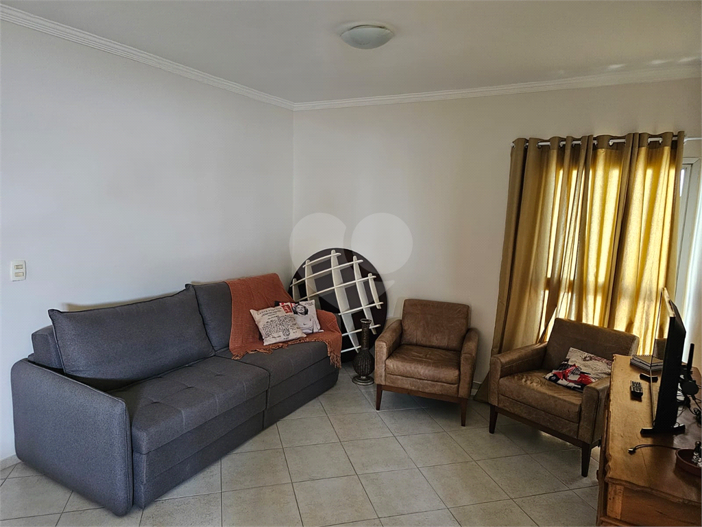 Apartamento à venda e aluguel com 1 quarto, 60m² - Foto 2