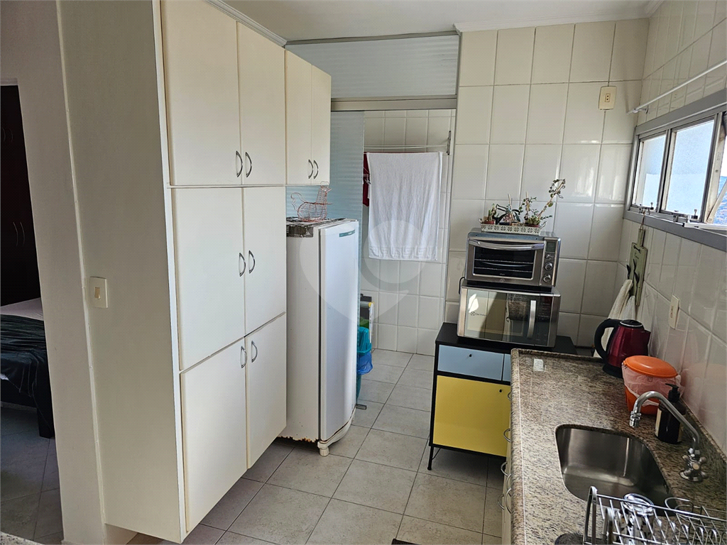 Apartamento à venda e aluguel com 1 quarto, 60m² - Foto 13
