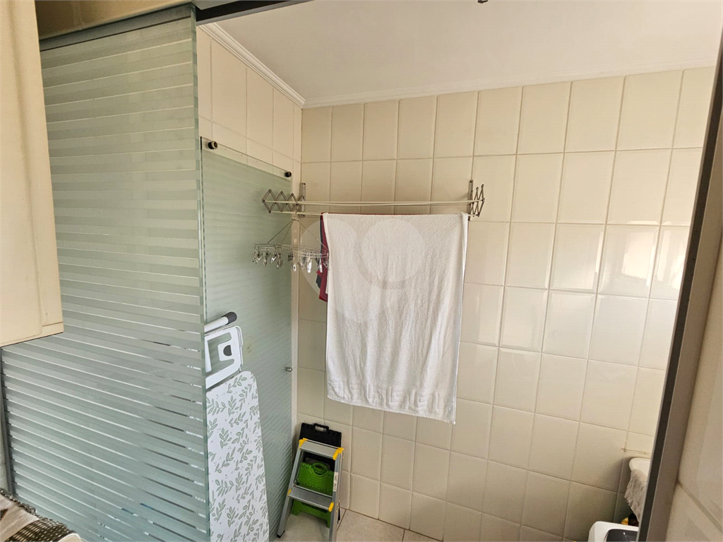 Apartamento à venda e aluguel com 1 quarto, 60m² - Foto 15