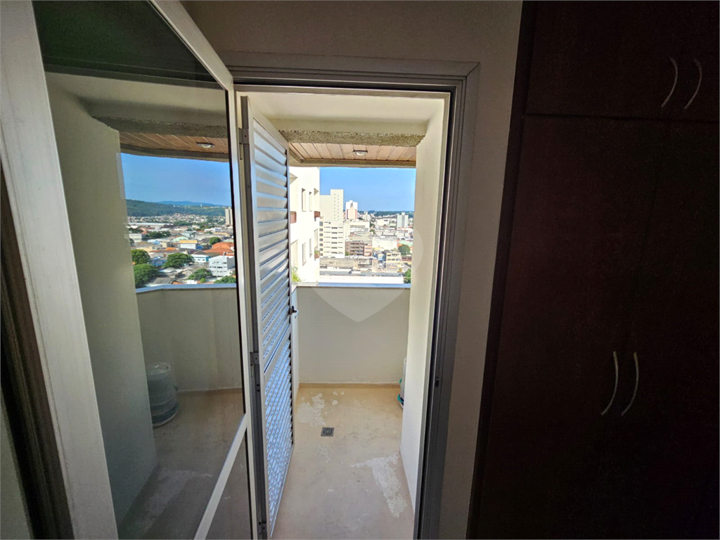 Apartamento à venda e aluguel com 1 quarto, 60m² - Foto 4