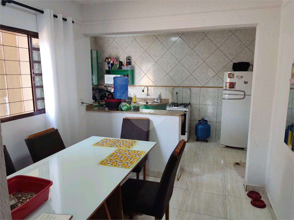 Casa à venda com 4 quartos, 240m² - Foto 5