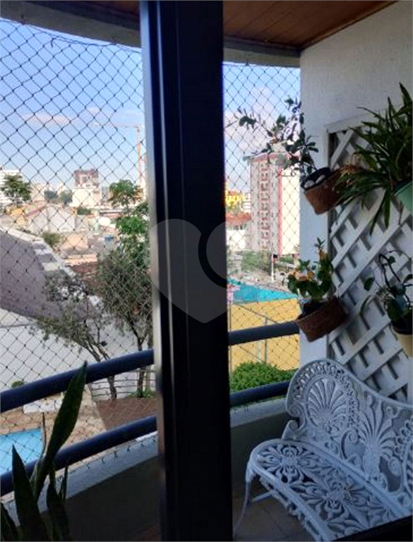 APARTAMENTO em TATUAPÉ