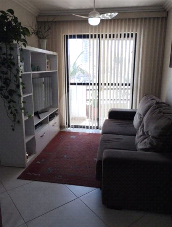 APARTAMENTO em TATUAPÉ