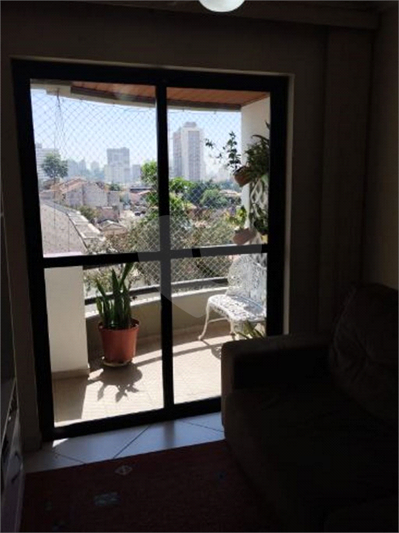 APARTAMENTO em TATUAPÉ
