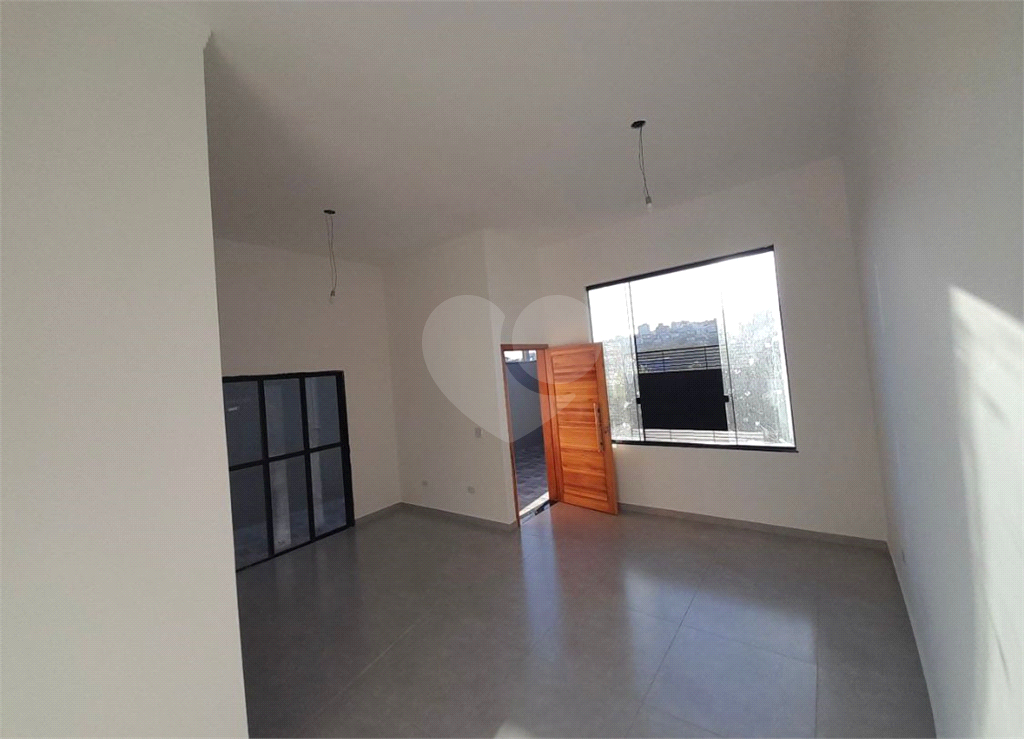 Casa à venda com 2 quartos, 99m² - Foto 3