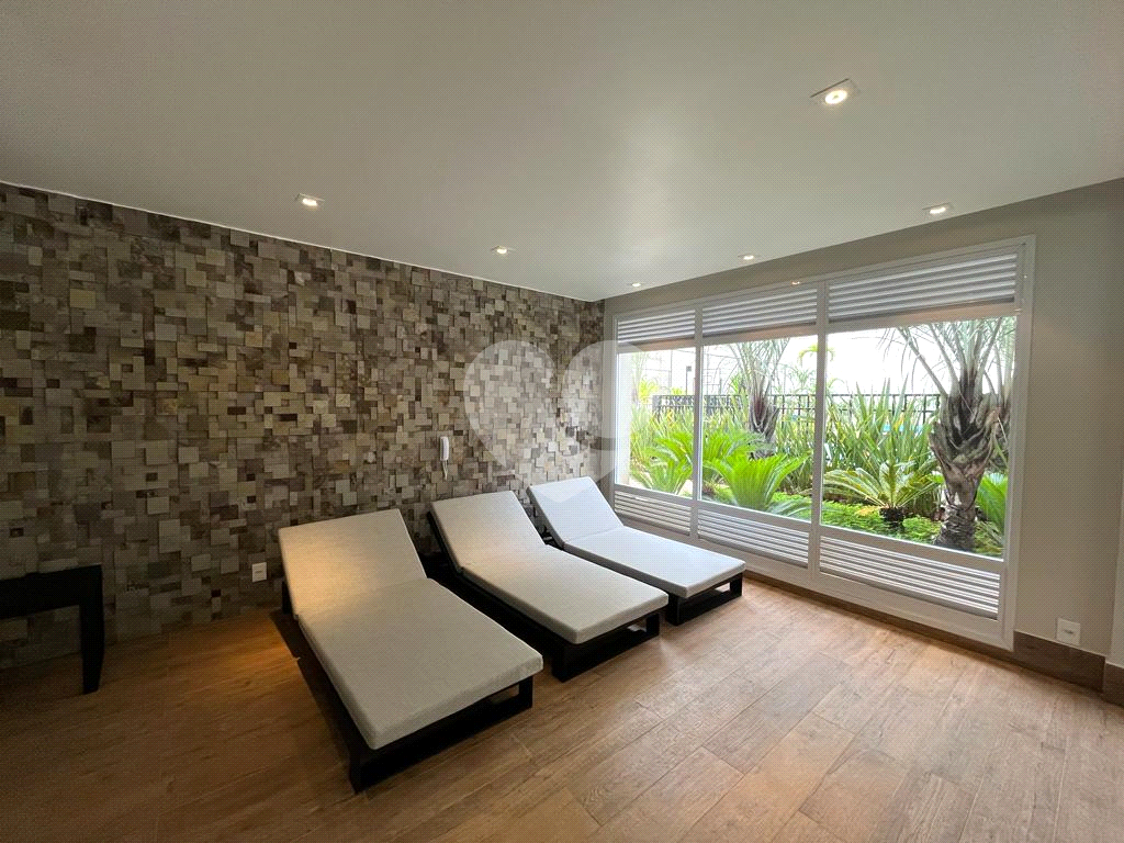 MERAVLHOSO APARTAMENTO ALTO PADRÃO 