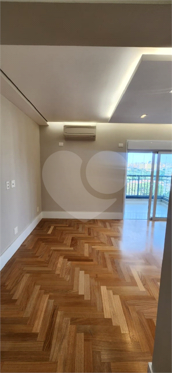 MERAVLHOSO APARTAMENTO ALTO PADRÃO 