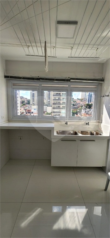 MERAVLHOSO APARTAMENTO ALTO PADRÃO 