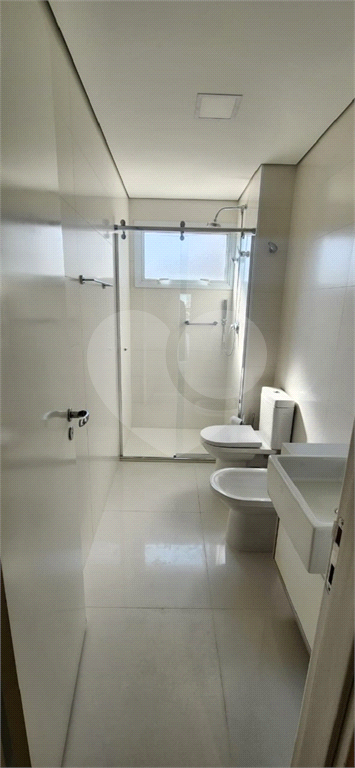 MERAVLHOSO APARTAMENTO ALTO PADRÃO 