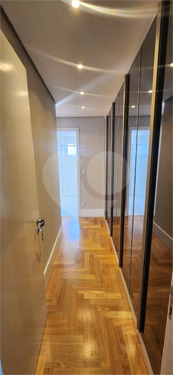 MERAVLHOSO APARTAMENTO ALTO PADRÃO 